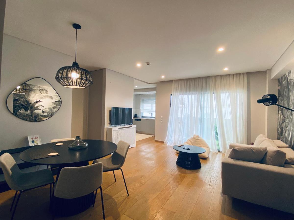 Athens Riviera 2-Bed Apt & Pool Access #Unoblu Eksteriør billede