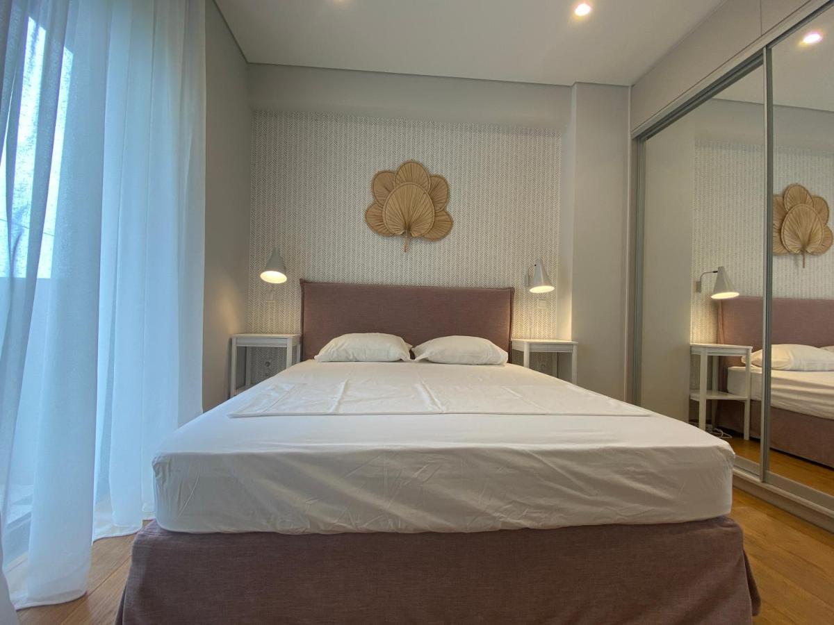 Athens Riviera 2-Bed Apt & Pool Access #Unoblu Eksteriør billede